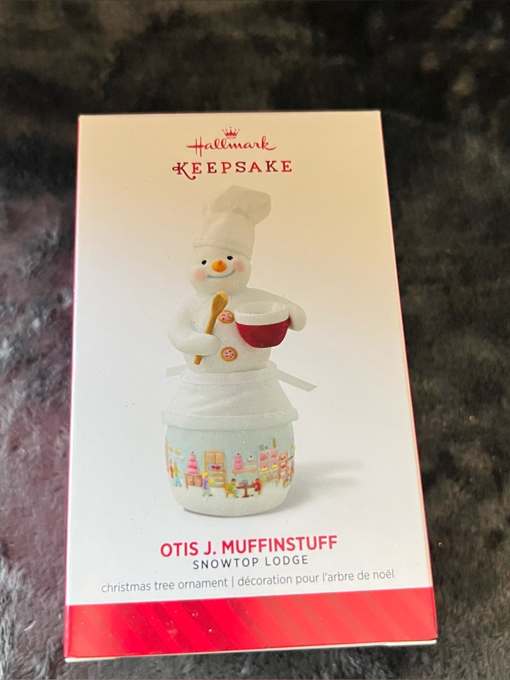 Hallmark 2014 Otis J. Muffinstuff, Snowtop Lodge #10 Christmas Ornament